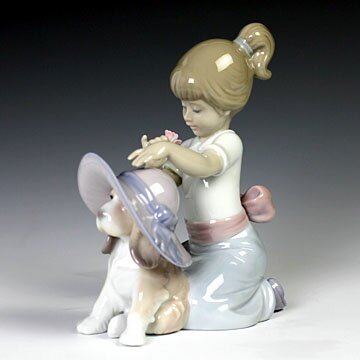 リヤドロ（Lladro リアドロ 陶器人形 置物） 犬と少女 おめかししよう