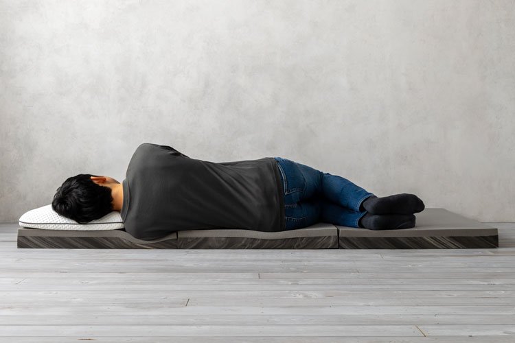 体験レビュー】エマ・敷布団 プレミアムの特徴＆寝心地を徹底解説 | 椚