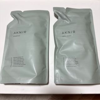 aknir アクニーのフリマアイテム一覧