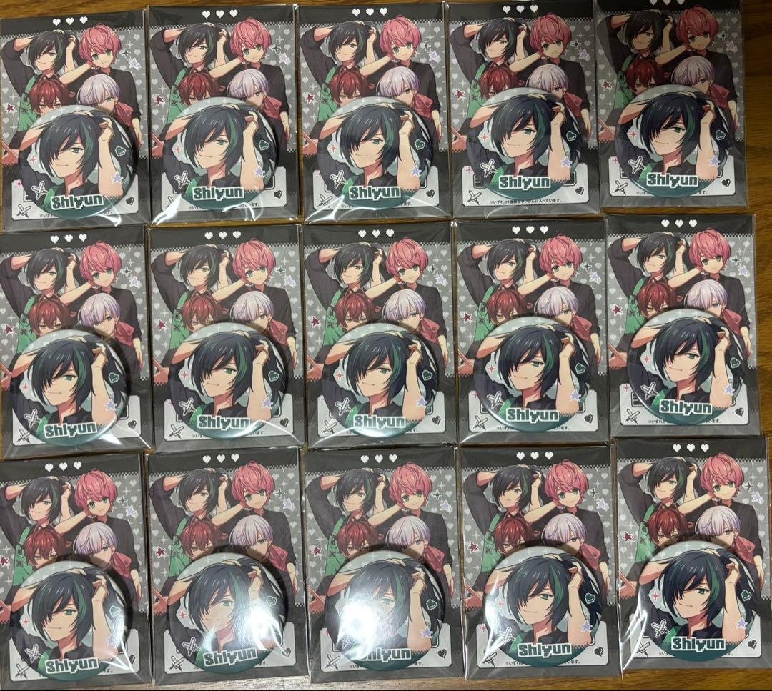 騎士X　しゆんくん　STPR POPUP STOR　缶バッジ 騎士X しゆんくん 缶バッジ オーロラチャーム等 - メルカリ