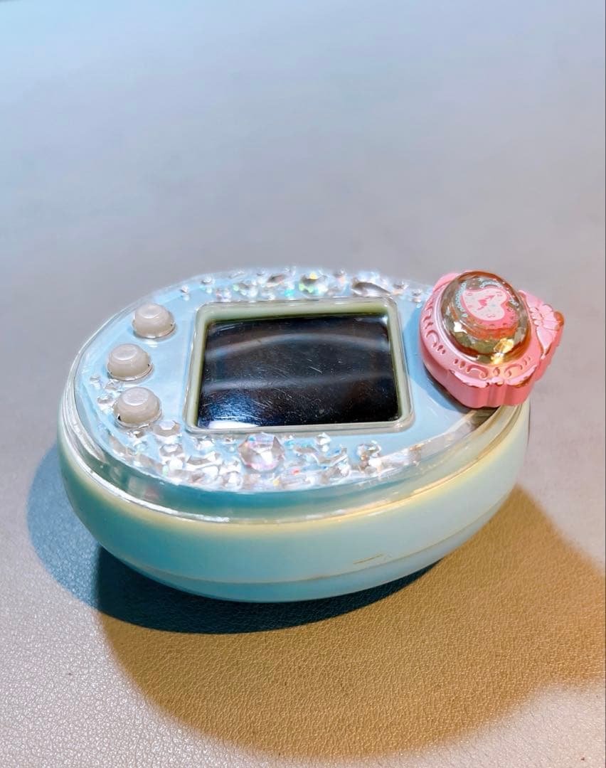 たまごっち ピースp's ブルー 本体 たまデコピアス ベイビーチェンジ