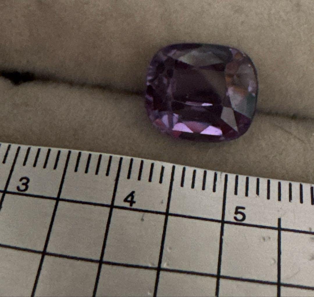 ヴァイオレットサファイア　6.710ct