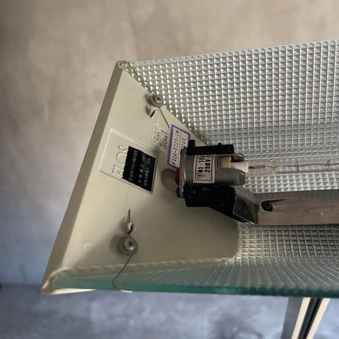 名作 FLOS Papillona フロス パピローナ フロアスタンドライト - メルカリ